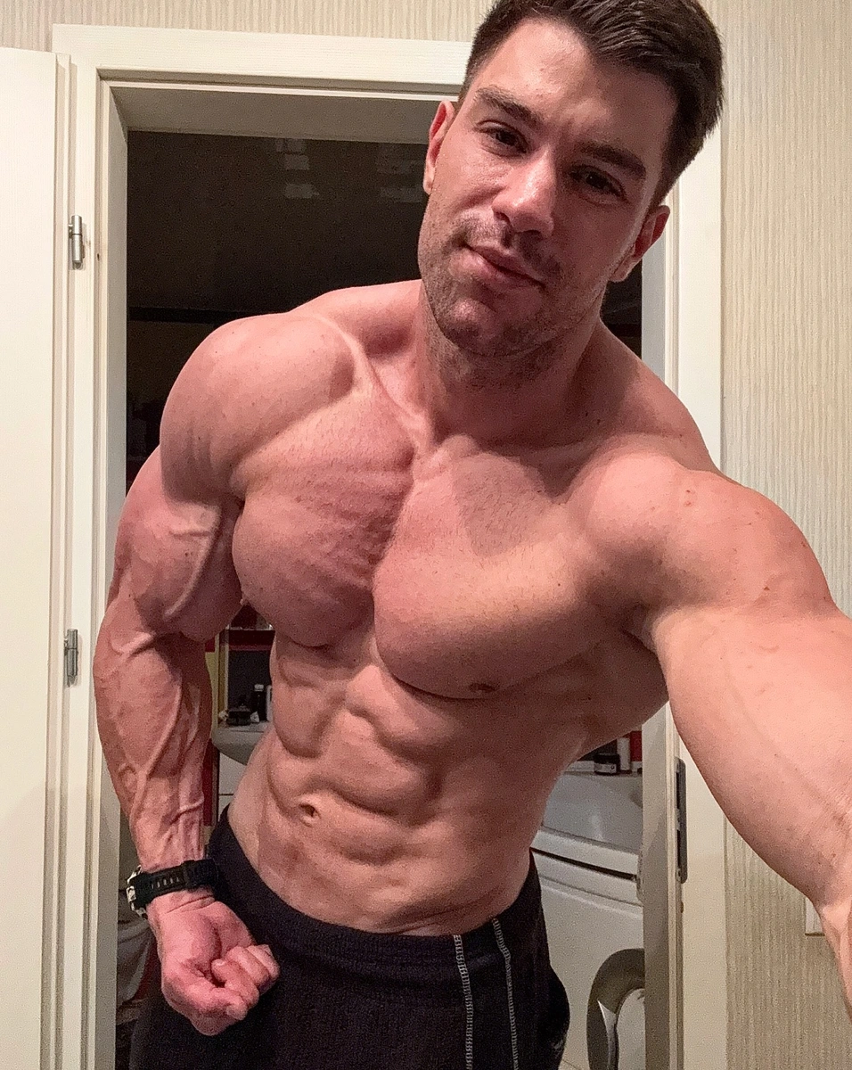 Алекс эскорт в городе Москва