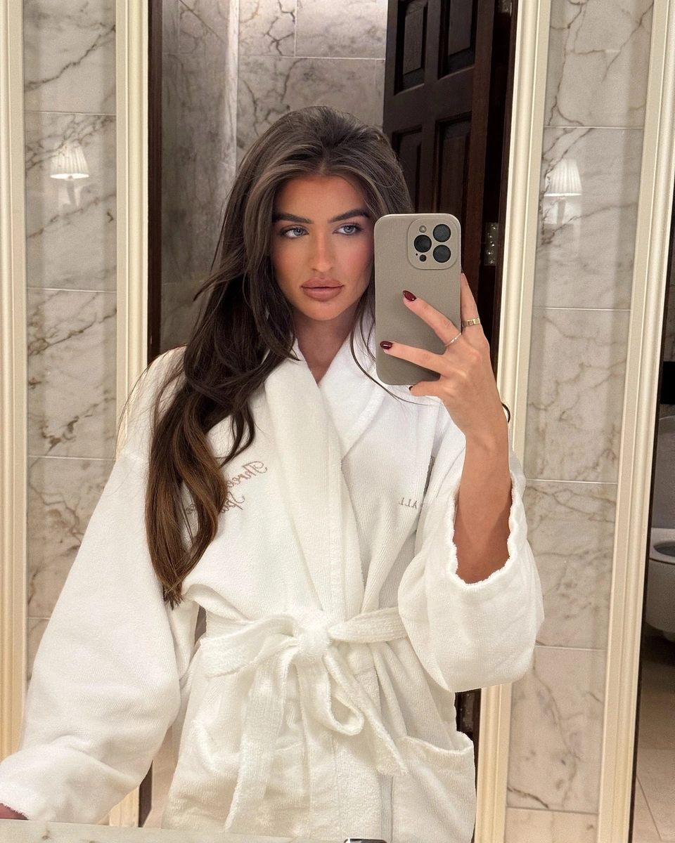 Алиса эскорт в городе Москва