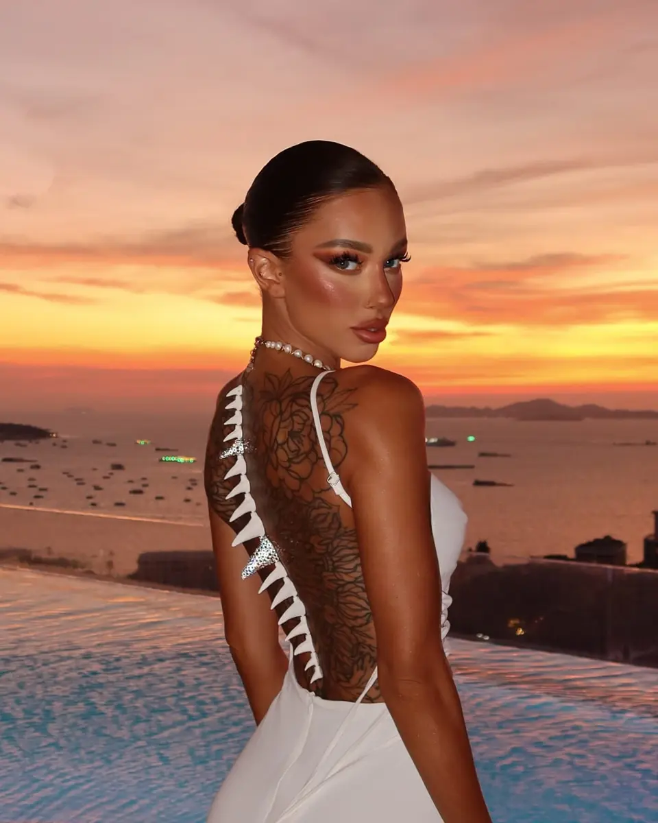 Амина эскорт в городе Москва