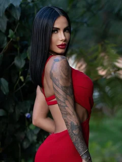 Бони эскорт в городе Москва