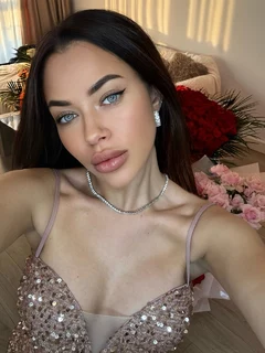 Эльвина эскорт в городе Москва