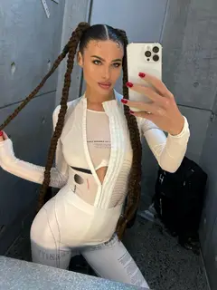 Эмина эскорт в городе Москва