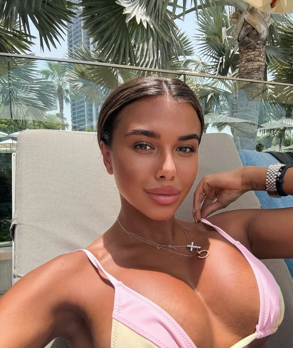 Моника эскорт в городе Москва