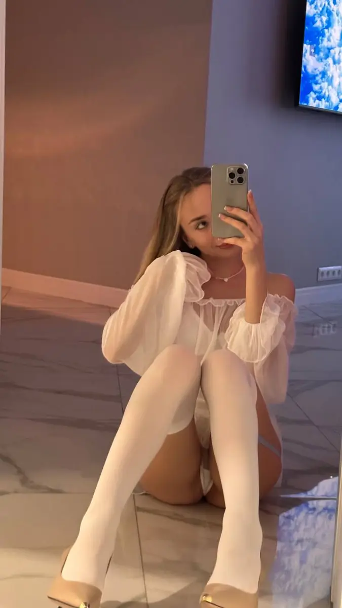 Ронна эскорт в городе Москва