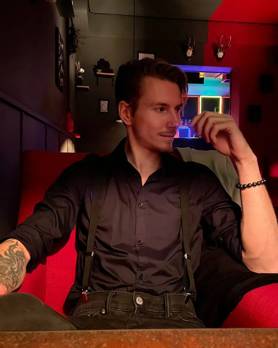 Саймон эскорт в городе Москва