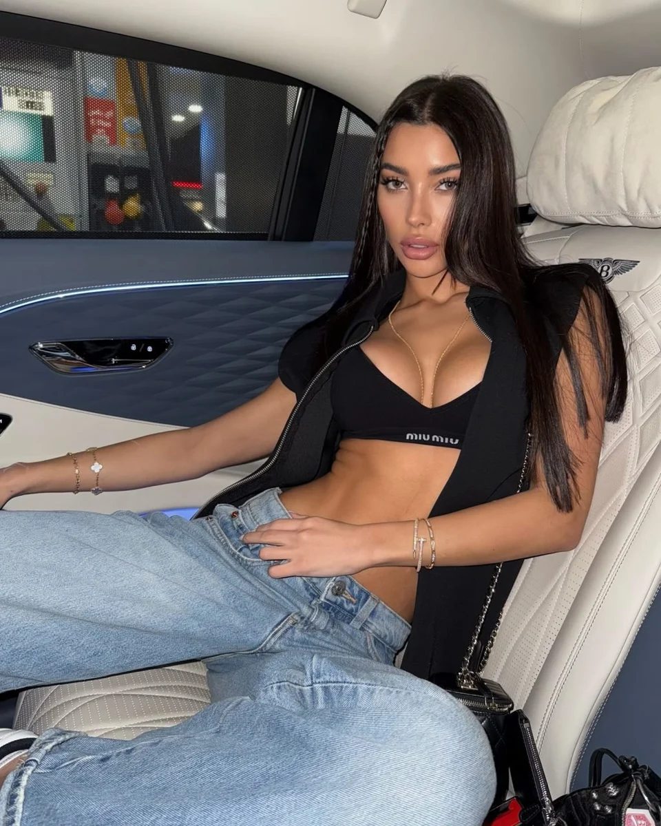 София эскорт в городе Москва