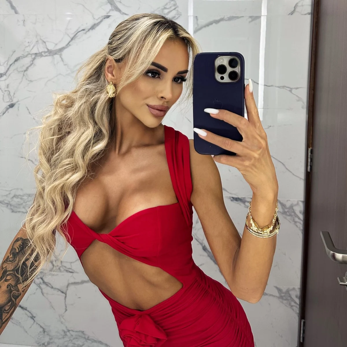 Таня эскорт в городе Москва