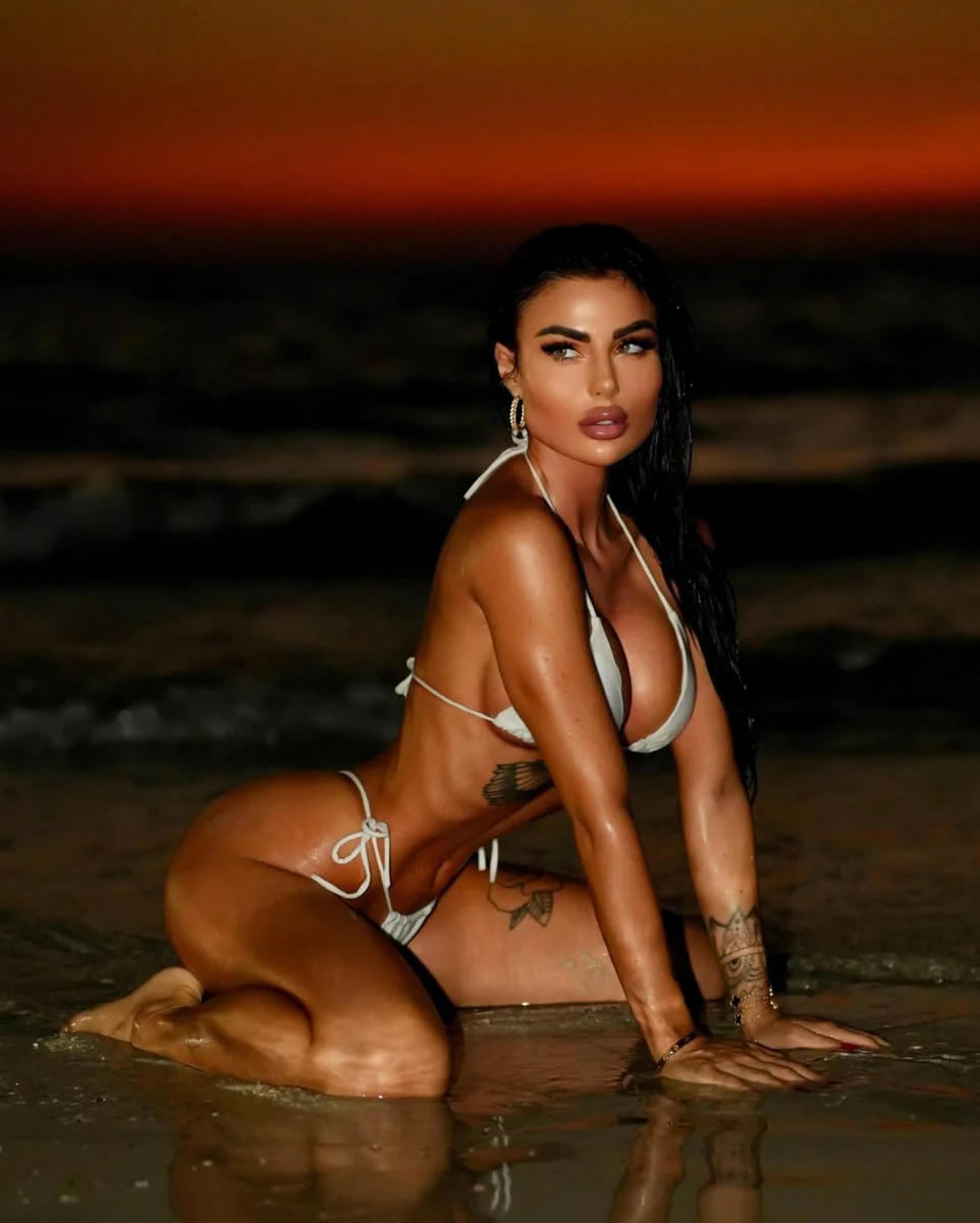 Вика эскорт в городе Москва