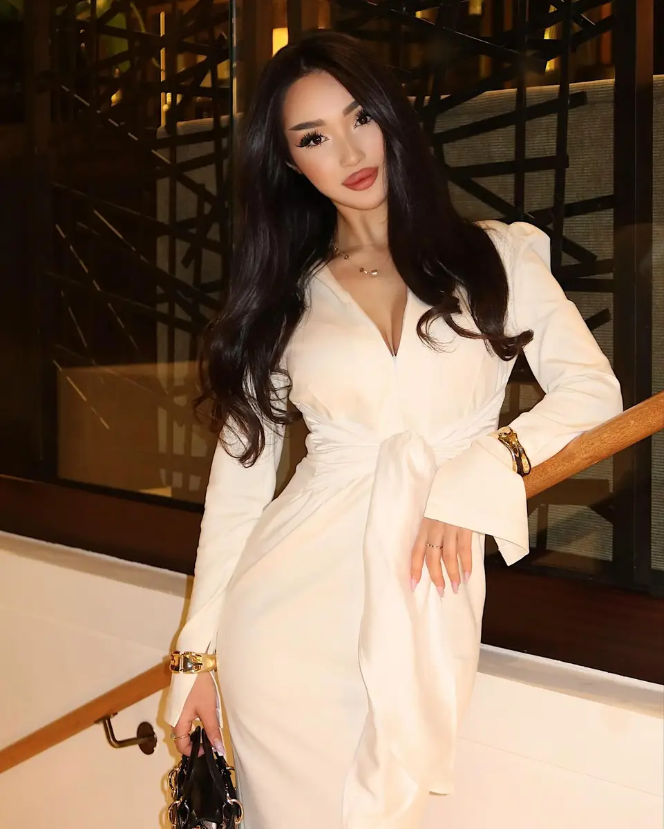 Зира эскорт в городе Москва