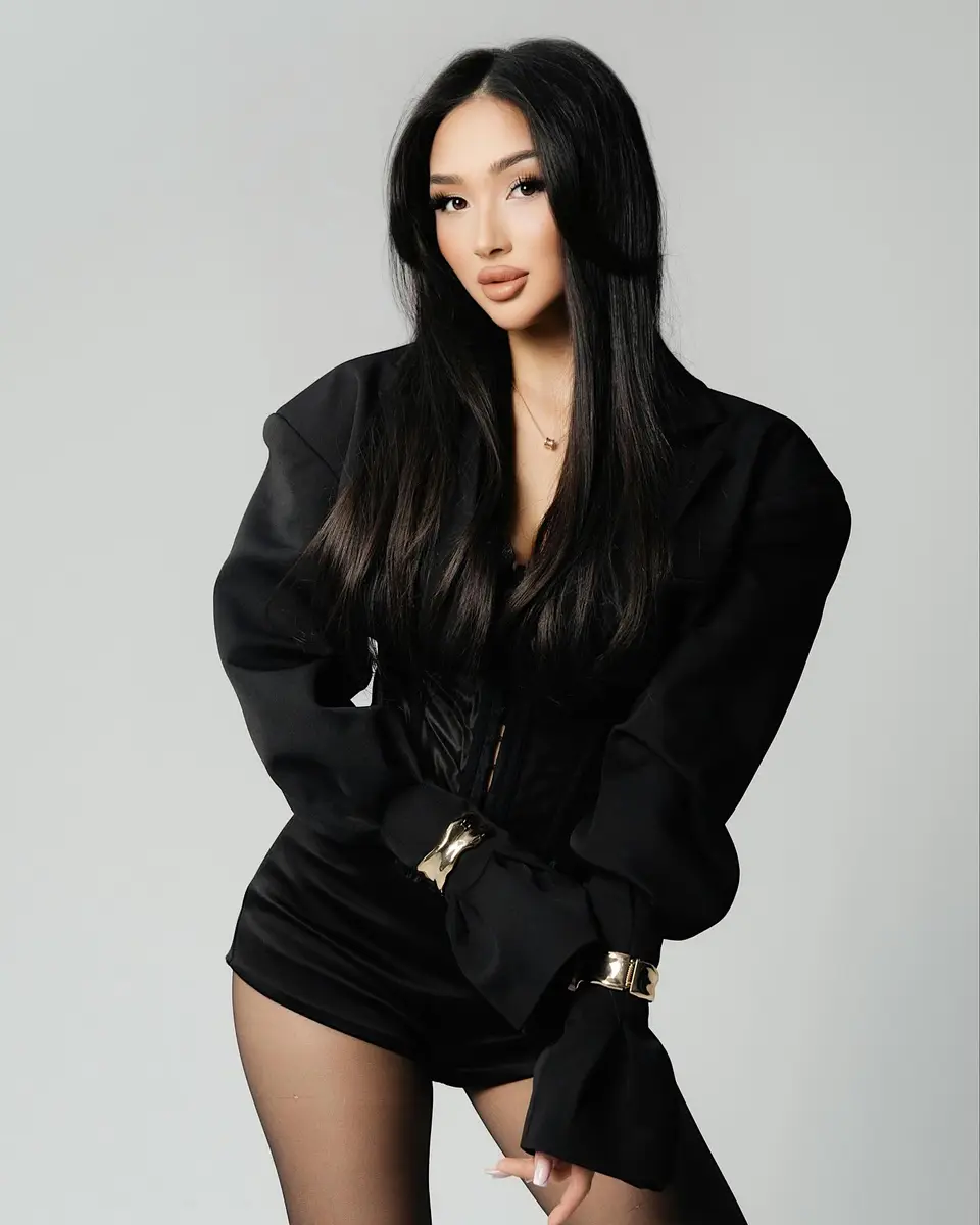 Зира эскорт в городе Москва